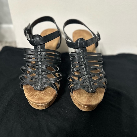 Maurices Black Wedge Sandals 7.5 - Picture 5 of 7